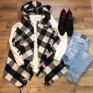 Plaid Layering Vest